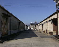 東川口倉庫
